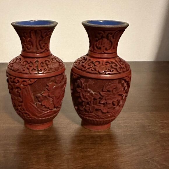 Chinese Cinnabar Pair Of Flower Landscape Vase - Picture 1 of 7